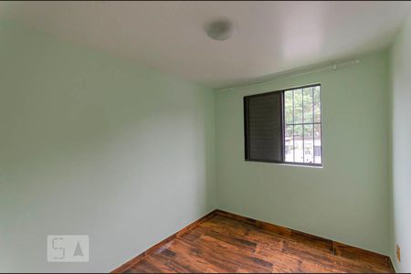 Quarto 2 de apartamento para alugar com 2 quartos, 49m² em Jardim Danfer, São Paulo