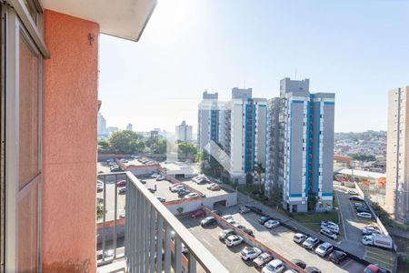 Varanda da sala de apartamento para alugar com 2 quartos, 59m² em Taboão, Diadema