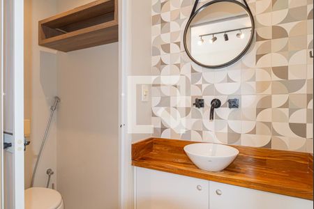 Banheiro de kitnet/studio para alugar com 1 quarto, 19m² em Consolação, São Paulo