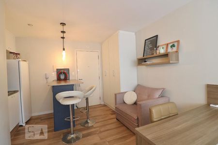 Apartamento para alugar com 19m², 1 quarto e 1 vagaSala/Quarto