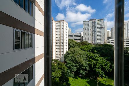 Vista da Sala de apartamento para alugar com 2 quartos, 50m² em Jardim Iris, São Paulo