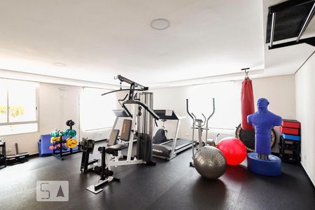 Apartamento para alugar com 85m², 3 quartos e 1 vaga Apartamento para alugar com 85m², 3 quartos e 1 vagaAcademia