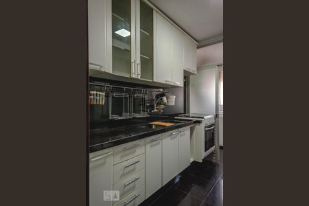 Apartamento para alugar com 85m², 3 quartos e 1 vaga Apartamento para alugar com 85m², 3 quartos e 1 vagaCozinha