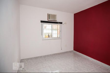 Casa de condomínio à venda com 100m², 2 quartos e 1 vagaSuíte