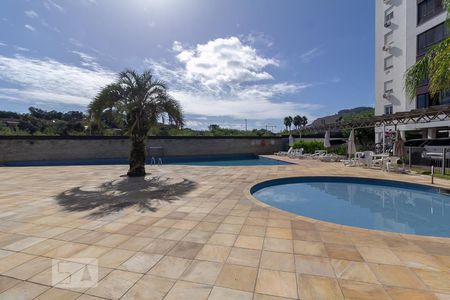 Apartamento para alugar com 84m², 3 quartos e 1 vagaÁrea comum - Piscina