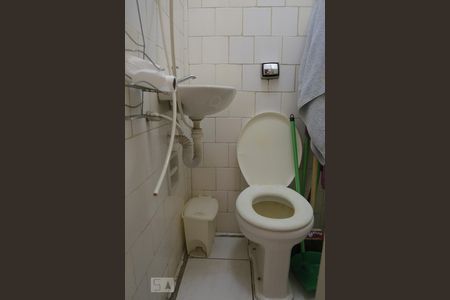 Apartamento para alugar com 67m², 2 quartos e 1 vagaBanheiro de Serviço