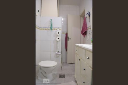 Apartamento para alugar com 67m², 2 quartos e 1 vagaBanheiro Social