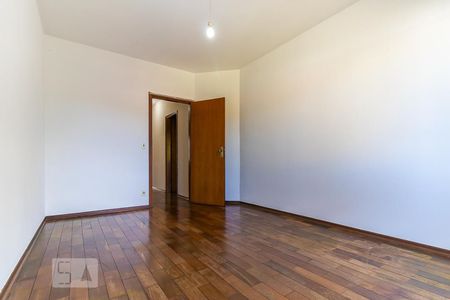 Casa à venda com 185m², 4 quartos e 1 vagaQuarto 4