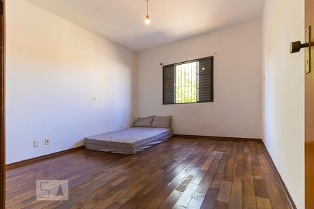 Casa à venda com 185m², 4 quartos e 1 vagaQuarto da suíte 1