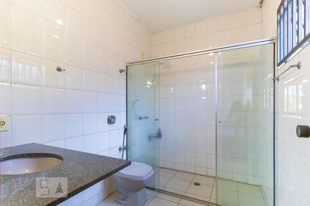 Casa à venda com 185m², 4 quartos e 1 vagaBanheiro da suíte 1