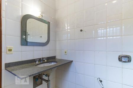 Casa à venda com 185m², 4 quartos e 1 vagaBanheiro da suíte 1