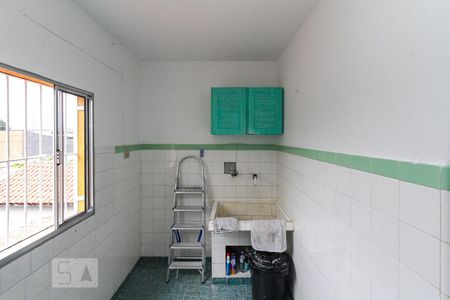 Casa à venda com 330m², 2 quartos e 1 vaga Casa à venda com 330m², 2 quartos e 1 vagaÁrea de Serviço