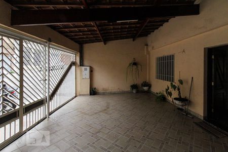 Casa à venda com 330m², 2 quartos e 1 vaga Casa à venda com 330m², 2 quartos e 1 vagaGaragem