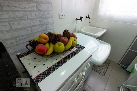 Cozinha / Lavanderia  de apartamento para alugar com 2 quartos, 50m² em Jardim dos Ipês, Cotia
