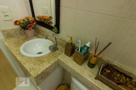 Apartamento para alugar com 50m², 2 quartos e 1 vaga Apartamento para alugar com 50m², 2 quartos e 1 vagaBanheiro