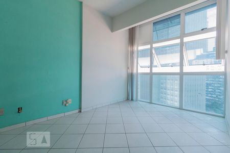 Studio de kitnet/studio para alugar com 1 quarto, 30m² em Centro, Rio de Janeiro