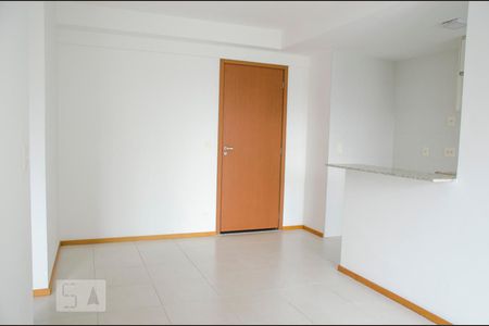 Sala de apartamento para alugar com 1 quarto, 48m² em Cachambi, Rio de Janeiro