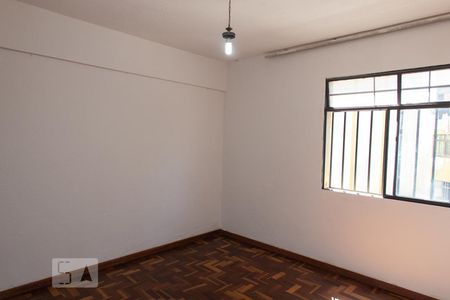 Sala de apartamento para alugar com 3 quartos, 70m² em Horto Florestal, Belo Horizonte