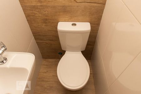 Lavabo de apartamento para alugar com 3 quartos, 70m² em Horto Florestal, Belo Horizonte
