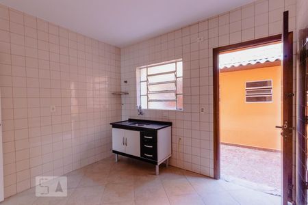 Casa à venda com 150m², 2 quartos e 1 vagaCozinha