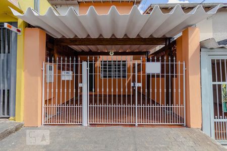 Casa à venda com 150m², 2 quartos e 1 vagaFachada