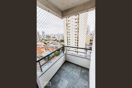 Apartamento à venda com 96m², 3 quartos e 2 vagasQuarto 3 - Suíte/ Varanda