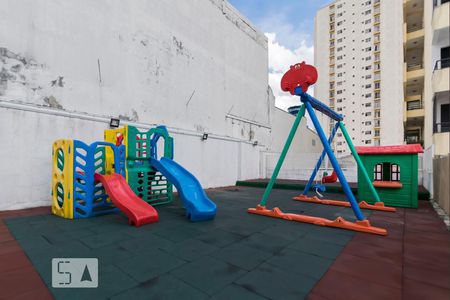 Apartamento à venda com 96m², 3 quartos e 2 vagasÁrea comum - Playground
