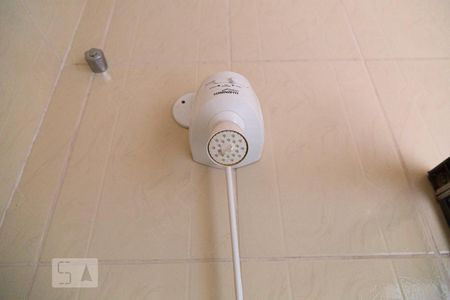 Apartamento à venda com 90m², 2 quartos e sem vagaChuveiro do Banheiro Social