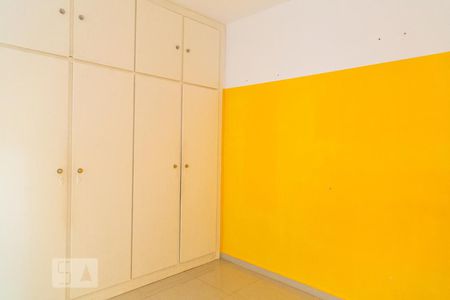 Apartamento à venda com 90m², 2 quartos e sem vagaSuíte