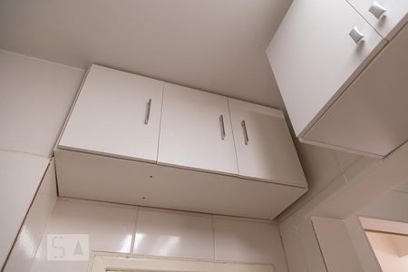 Apartamento à venda com 90m², 2 quartos e sem vagaArmário da Cozinha