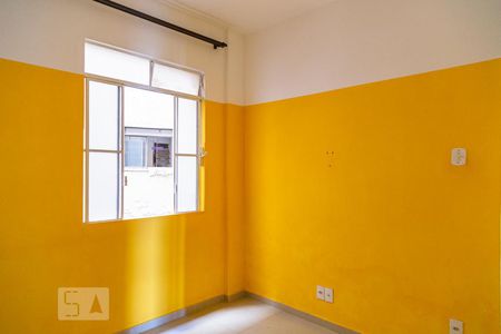 Apartamento à venda com 90m², 2 quartos e sem vagaSuíte
