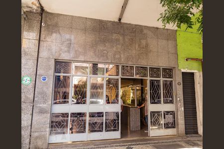 Apartamento à venda com 90m², 2 quartos e sem vagaFachada