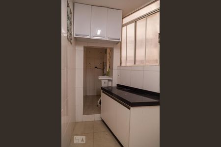 Apartamento à venda com 90m², 2 quartos e sem vagaCozinha