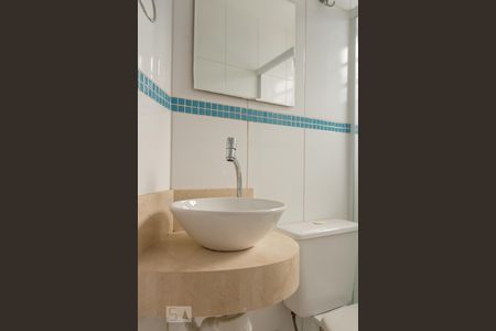 Casa para alugar com 340m², 3 quartos e 7 vagas Casa para alugar com 340m², 3 quartos e 7 vagassuíte 2