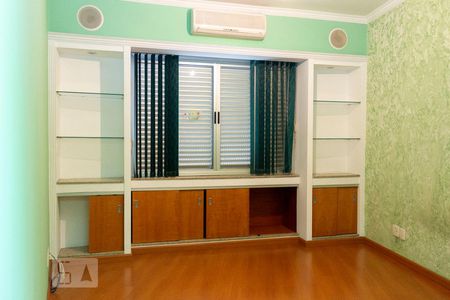 Apartamento à venda com 100m², 2 quartos e sem vagaSuíte