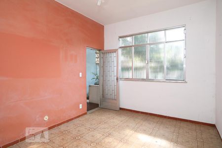 Sala de casa para alugar com 2 quartos, 200m² em Pechincha, Rio de Janeiro