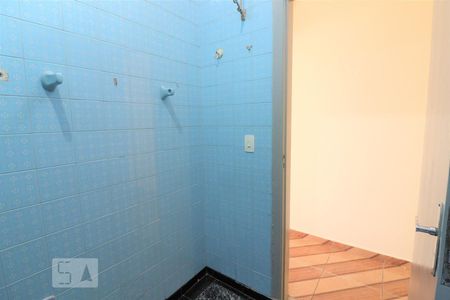 Casa à venda com 150m², 4 quartos e 1 vagaBanheiro 1