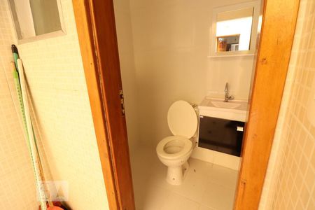 Casa à venda com 150m², 4 quartos e 1 vagaBanheiro de Serviço