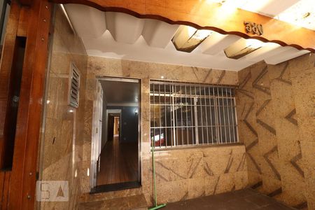 Casa à venda com 150m², 4 quartos e 1 vagaFachada