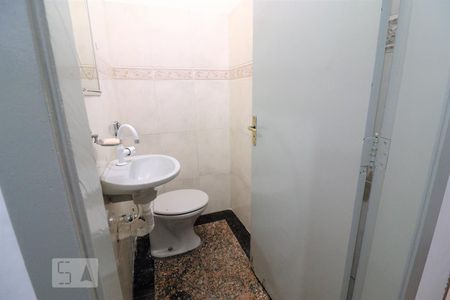 Casa à venda com 150m², 4 quartos e 1 vagaLavabo