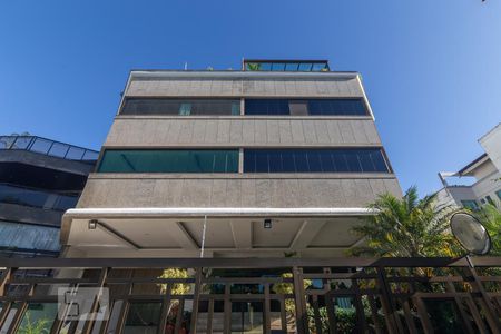 Apartamento para alugar com 100m², 3 quartos e 2 vagas Apartamento para alugar com 100m², 3 quartos e 2 vagasFachada