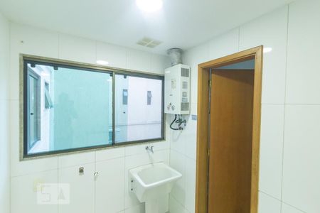 Apartamento para alugar com 100m², 3 quartos e 2 vagas Apartamento para alugar com 100m², 3 quartos e 2 vagasÁrea de Serviço