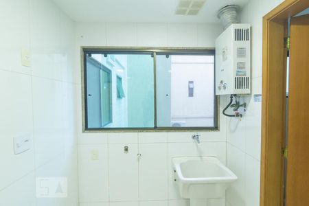 Apartamento para alugar com 100m², 3 quartos e 2 vagas Apartamento para alugar com 100m², 3 quartos e 2 vagasÁrea de Serviço