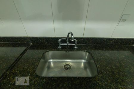 Apartamento para alugar com 100m², 3 quartos e 2 vagas Apartamento para alugar com 100m², 3 quartos e 2 vagasCozinha - Pia