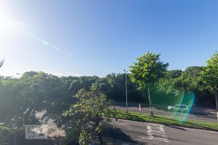 Apartamento para alugar com 100m², 3 quartos e 2 vagas Apartamento para alugar com 100m², 3 quartos e 2 vagasVista da Rua