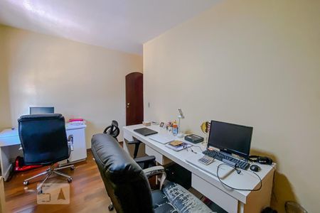 Casa à venda com 280m², 4 quartos e 2 vagasQuarto