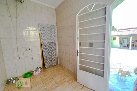 Casa à venda com 280m², 4 quartos e 2 vagasLavanderia