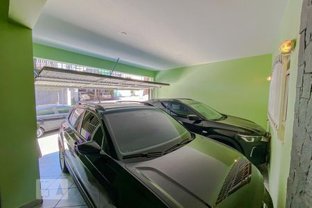 Casa à venda com 280m², 4 quartos e 2 vagasGaragem
