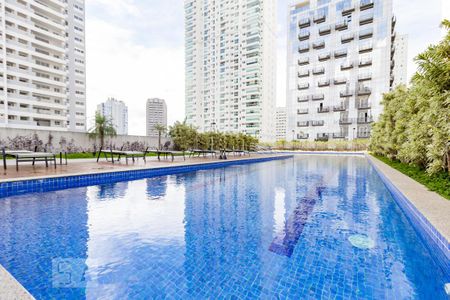 Apartamento para alugar com 50m², 1 quarto e 1 vagaÁrea comum - Piscina