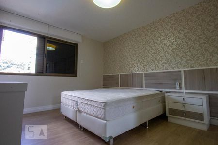 Quarto 01 suíte de apartamento para alugar com 3 quartos, 230m² em Agronômica, Florianópolis